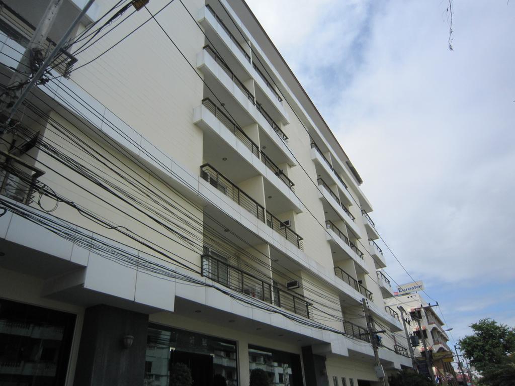 The New Eurostar Jomtien Beach Hotel ภายนอก รูปภาพ