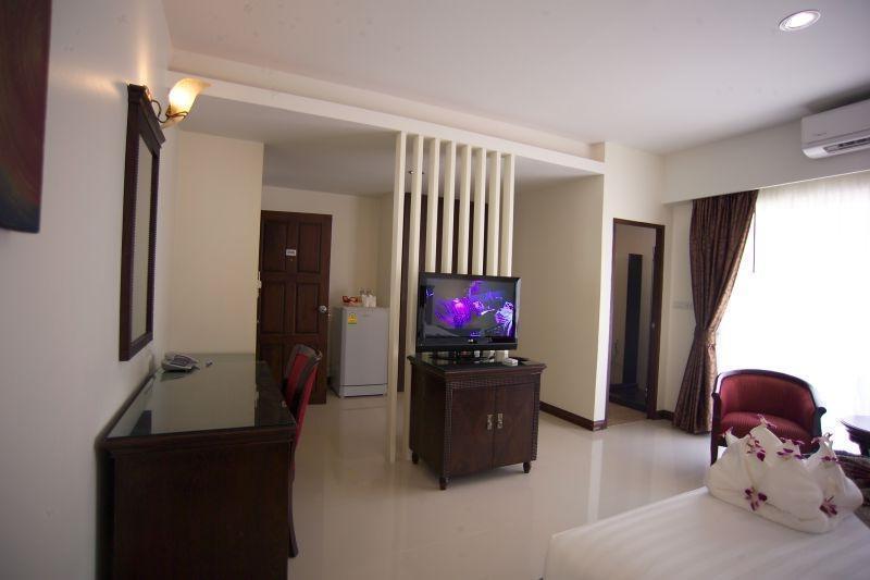 The New Eurostar Jomtien Beach Hotel ภายนอก รูปภาพ