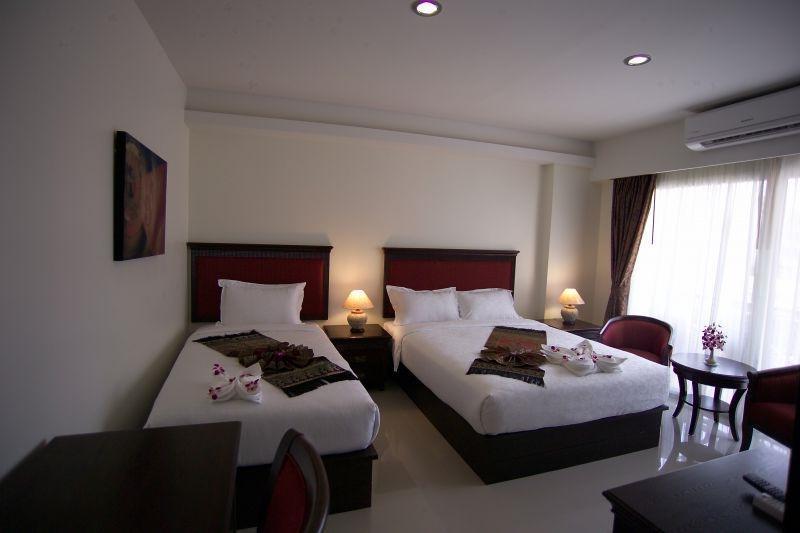The New Eurostar Jomtien Beach Hotel ภายนอก รูปภาพ